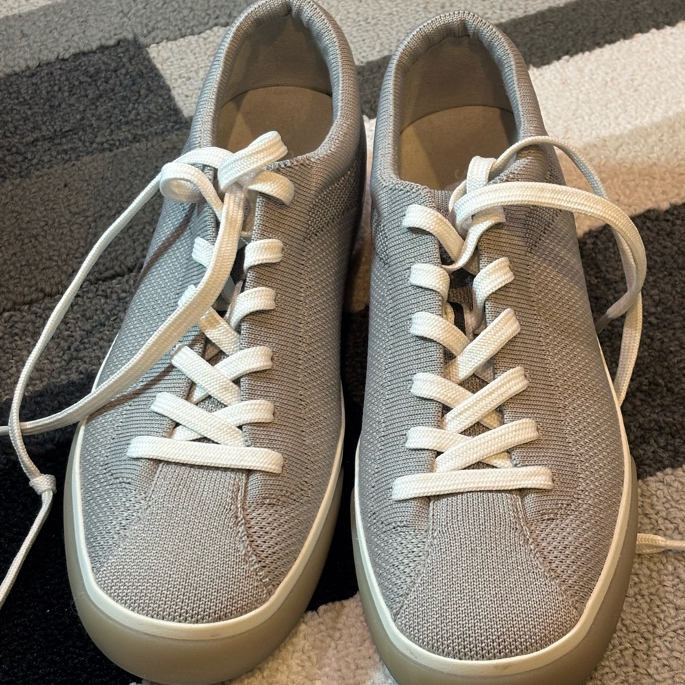 Rothys The Lace Up Shoes Women’s Size 7.5 Storm Gray Knit Breathable